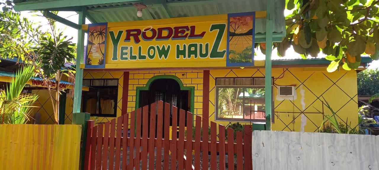 Rodel Yellow Hauz Itaytay Exterior photo